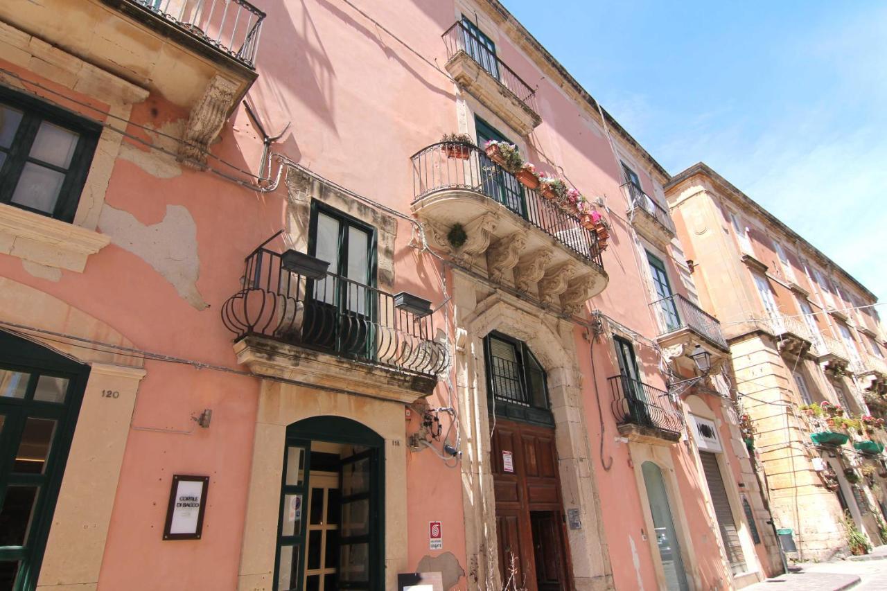 Casa Al Teatro Lägenhet Syrakusa Exteriör bild